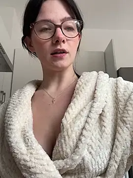 RoxiBlack live sex cam