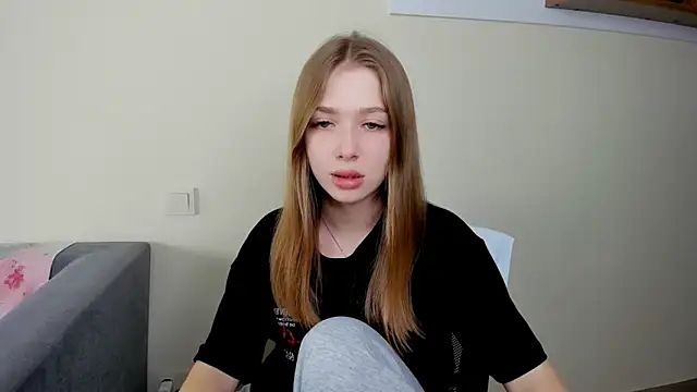 ElleLuv_'s cam snapshot