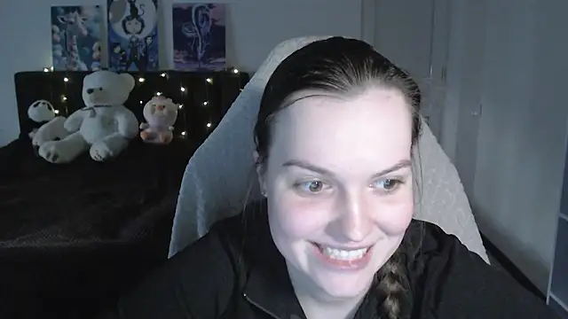 Little_flowers's cam snapshot