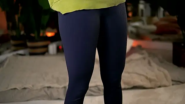 KellyMathews live sex cam