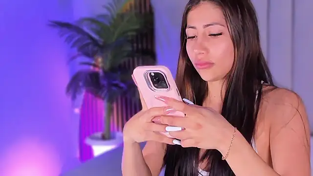 MelanieHillss's cam snapshot