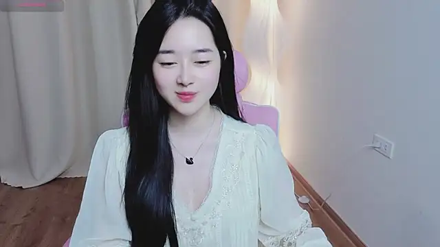 Miu-999 live sex cam