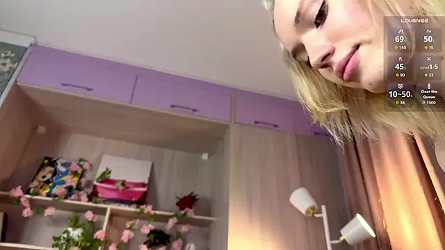 GlaydsLeveto live sex cam