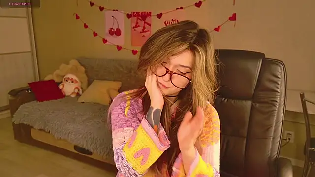 BellaSink's cam snapshot