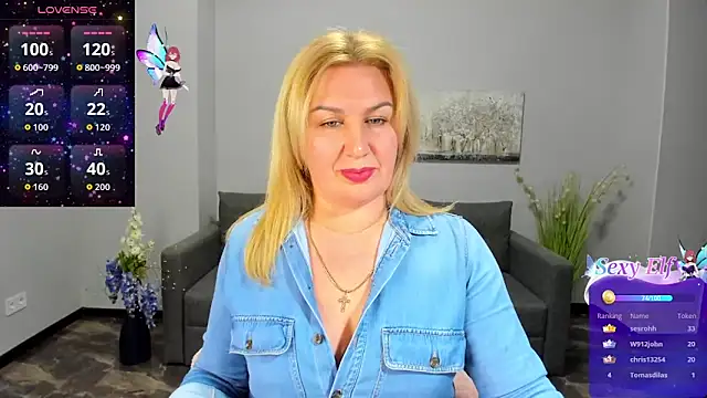 Lili_Crossi's cam snapshot