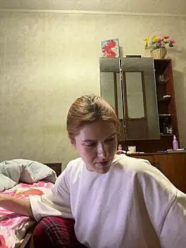 -bestie-'s cam snapshot