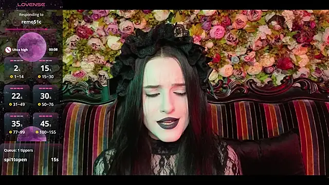 EllieMori's cam snapshot