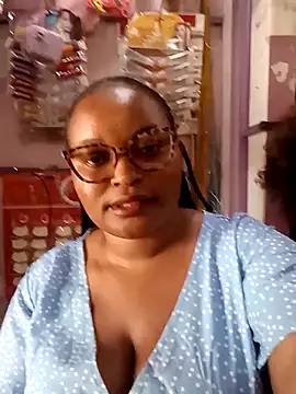 sexy-rema's cam snapshot