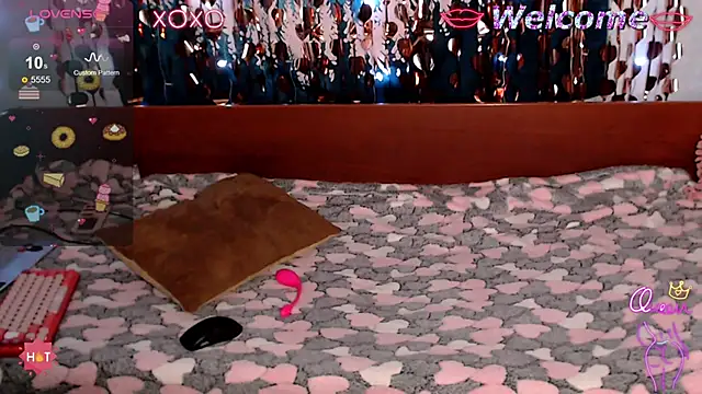 JaneRoger's cam snapshot