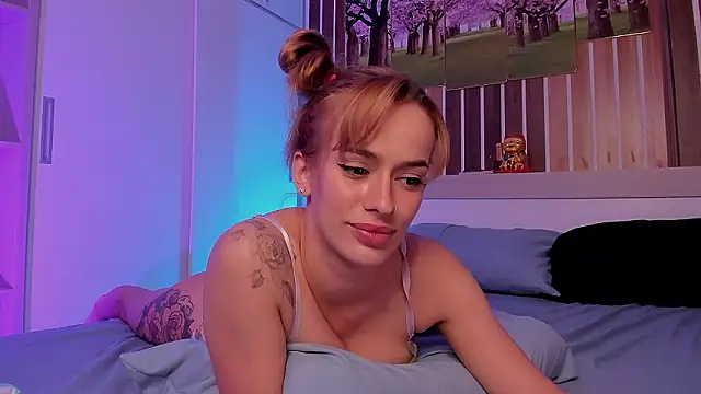 Dora_Banks's cam snapshot