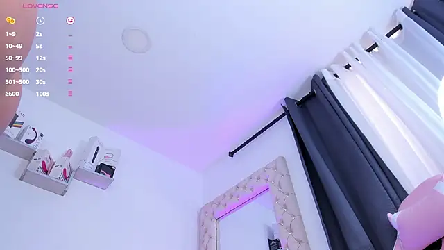 lorennahernandez01 live sex cam