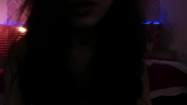 LuluBeerry's cam snapshot