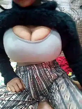 Ayesha_khan0's cam snapshot