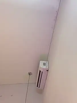 Meeganfoox's cam snapshot