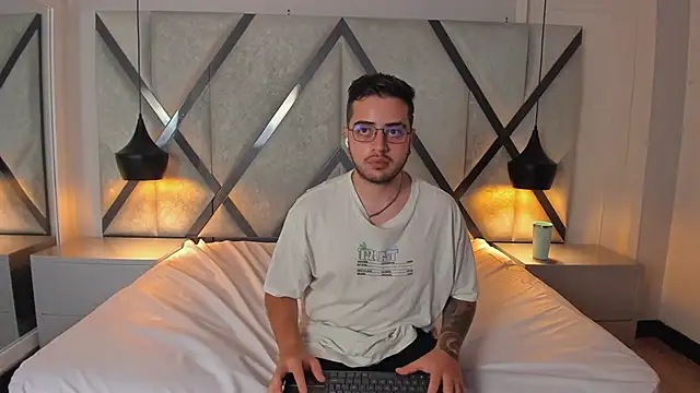 Ethan_Greys live sex cam