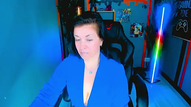 AnaMills's cam snapshot