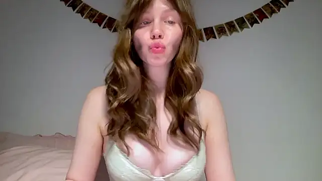 Nikki_Mimimi's cam snapshot