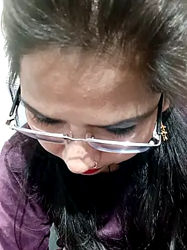 urvashi01224's cam snapshot