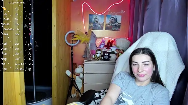 Fiery_Brunette_'s cam snapshot