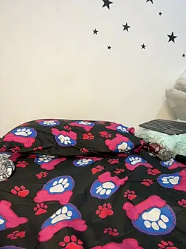 AnnePrince-'s cam snapshot