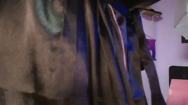 Shantall_ks's cam snapshot