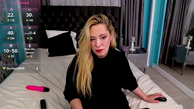 SusanSwann's cam snapshot