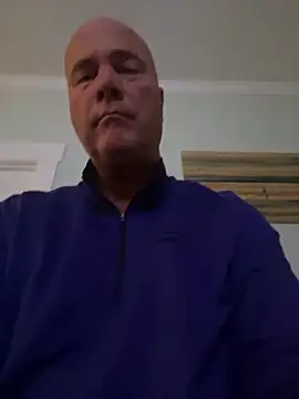 cyclone8888 live sex cam