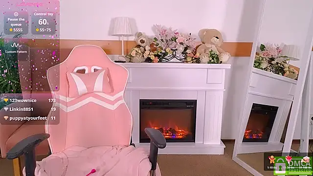 Erica__Alta's cam snapshot