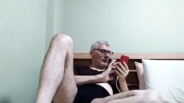 BIGUNCUTHARDCOCK's cam snapshot