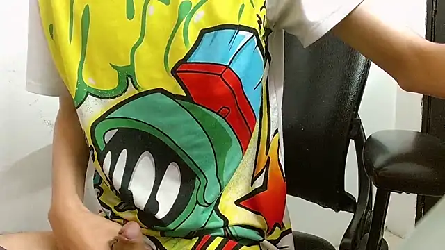 ttimy_x_boy's cam snapshot