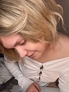 misapolii's cam snapshot