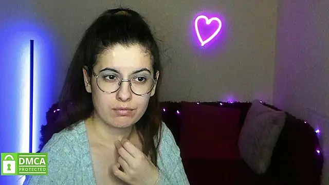 Aminabeatris's cam snapshot