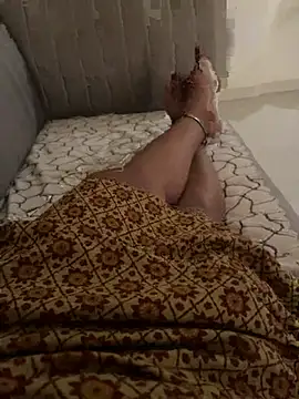 MarathiMILF's cam snapshot