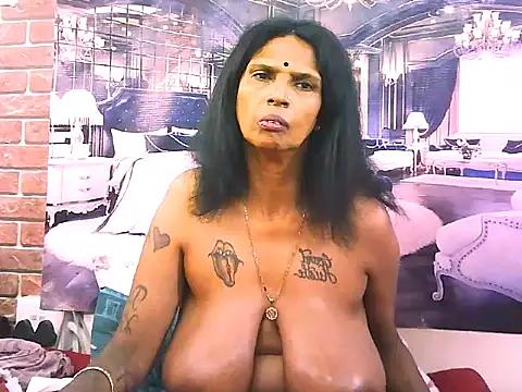 IndianVanya4u2u's cam snapshot