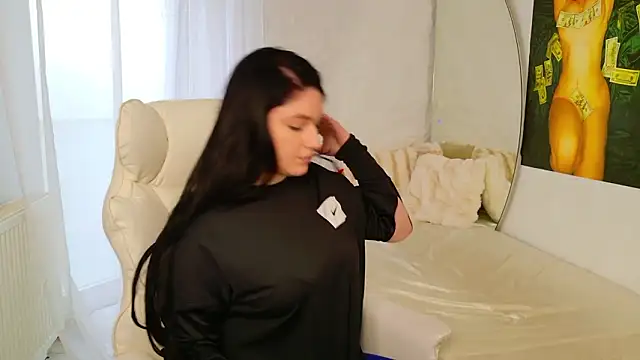 moniqque's cam snapshot