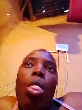 cute_naimah's cam snapshot