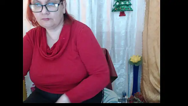 PlayfullMature live sex cam