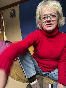 ladyboatlady's cam snapshot