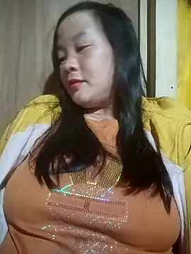 MinaYangon502's cam snapshot