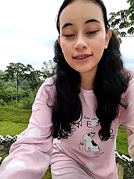 l0lita_emi live sex cam