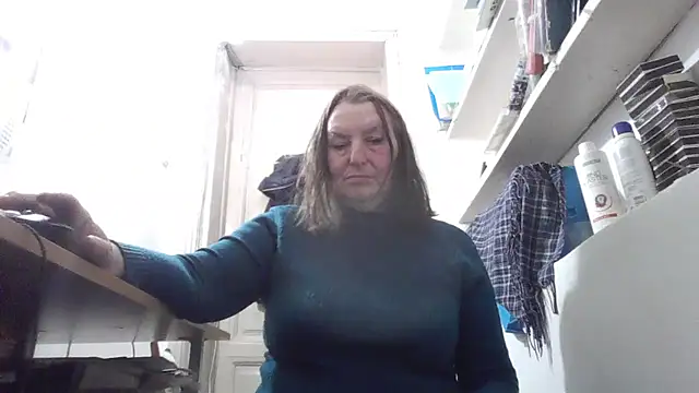 AnnaLive570's cam snapshot