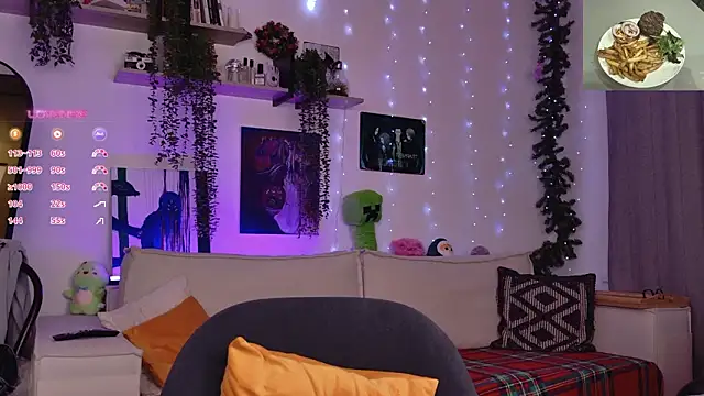 Lollyshy live sex cam