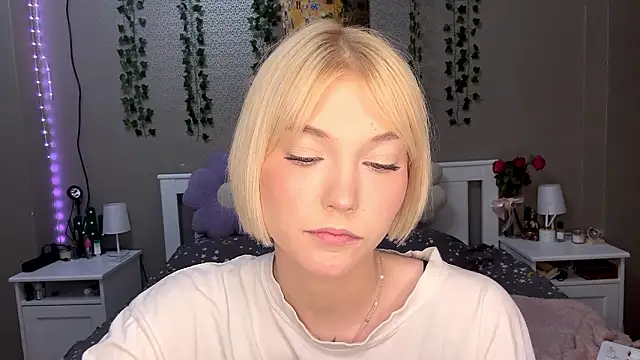 LlsabethHaze's cam snapshot