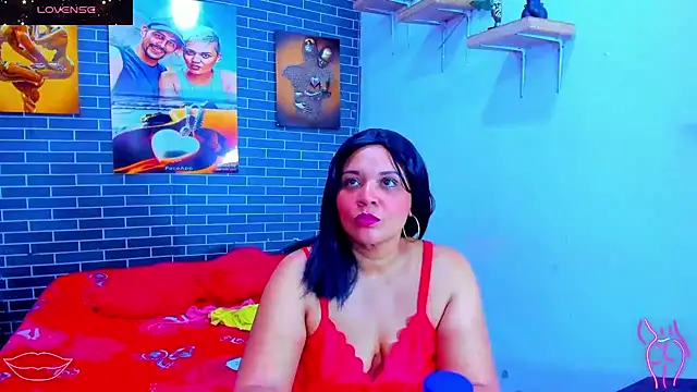 alessandro27yleonora live sex cam