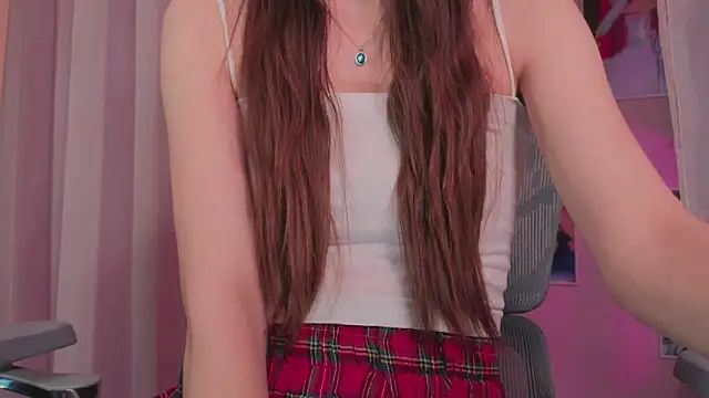 AliceLidell's cam snapshot