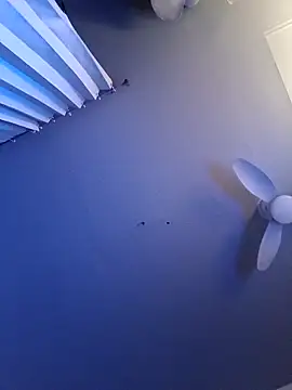 bimexpoexist's cam snapshot