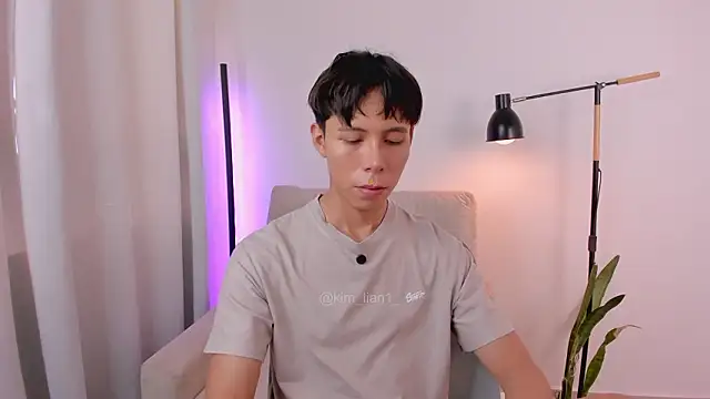 kim_lian21's cam snapshot