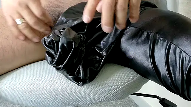kyuleather live sex cam