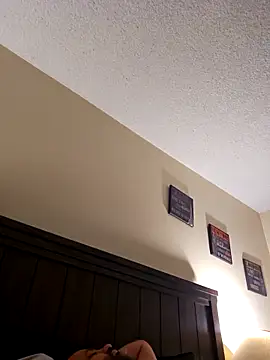 Roddog18 live sex cam