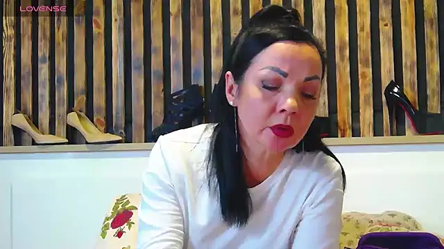 Tory_Lovi's cam snapshot